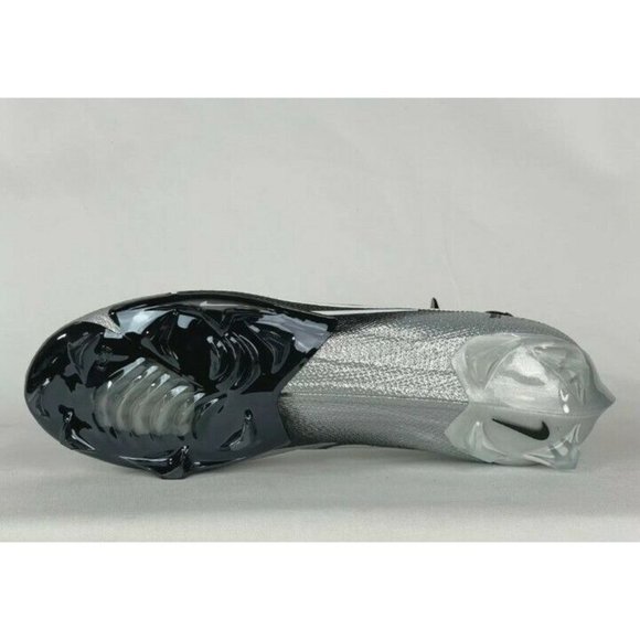 Sz16 / Nike Men\'s /  Platinum Grey Vapor Edge Elite 360 Flyknit Football Cleat main image 4